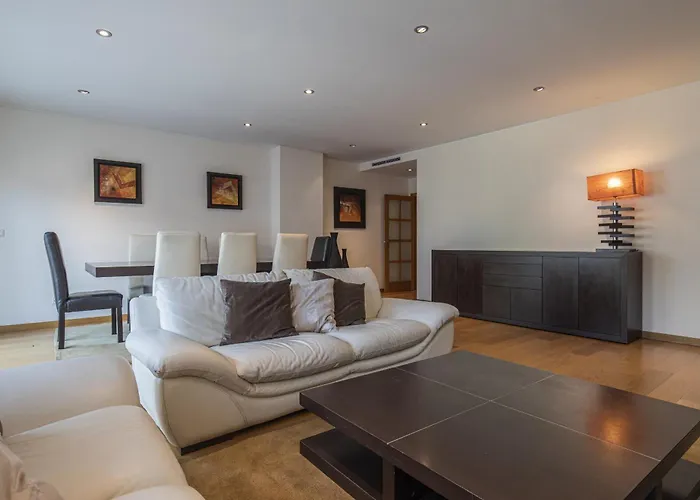 2 Bedroom Large By Innkeeper * ליסבון