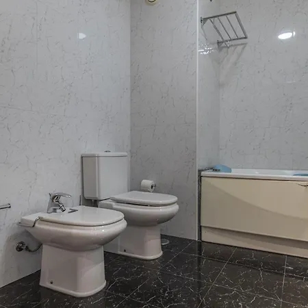 2 Bedroom Large By Innkeeper Appartamento Lisbona