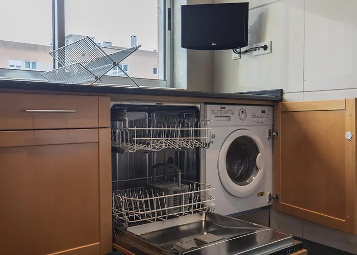 2 Bedroom Large By Innkeeper Apartment