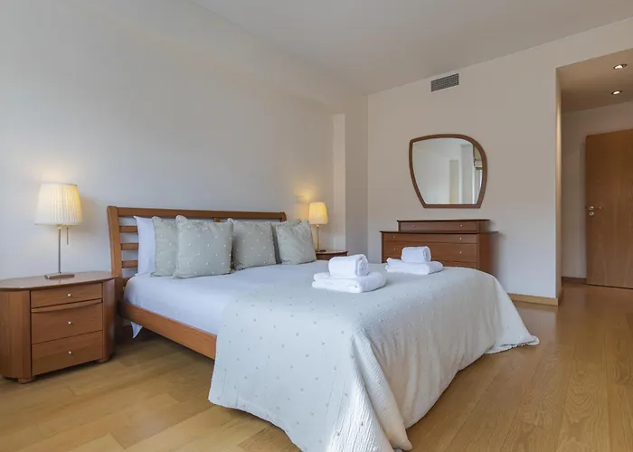 Apartment 2 Bedroom Large By Innkeeper *