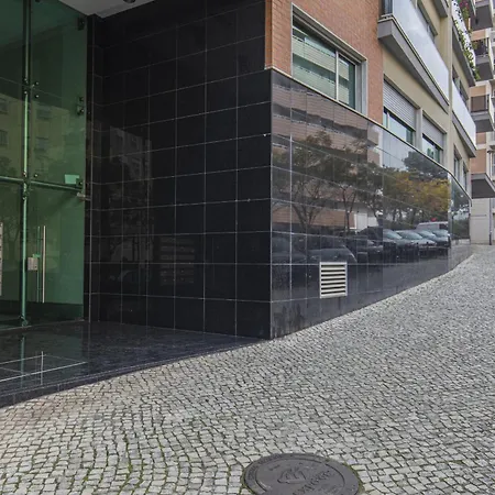 公寓 2 Bedroom Large By Innkeeper