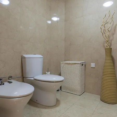 2 Bedroom Large By Innkeeper ליסבון