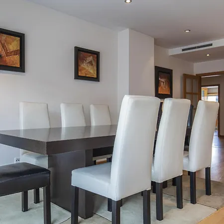 2 Bedroom Large By Innkeeper ליסבון