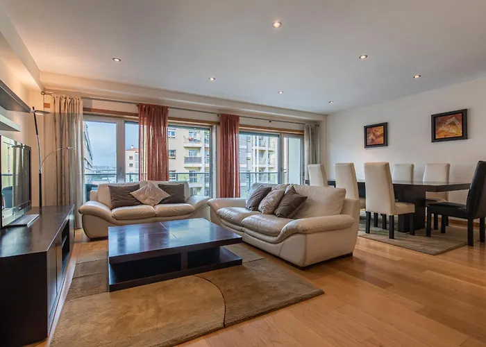 2 Bedroom Large By Innkeeper *