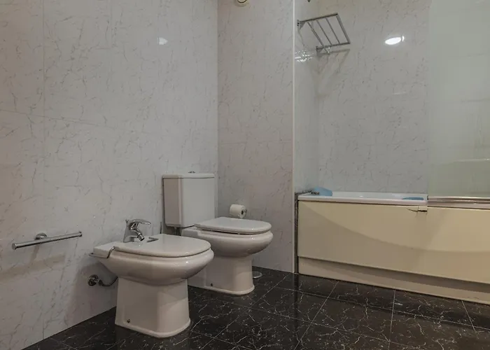 公寓 2 Bedroom Large By Innkeeper