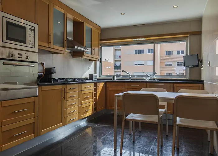 2 Bedroom Large By Innkeeper *